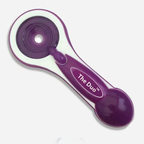 singe spanker le duo masturbateur violet