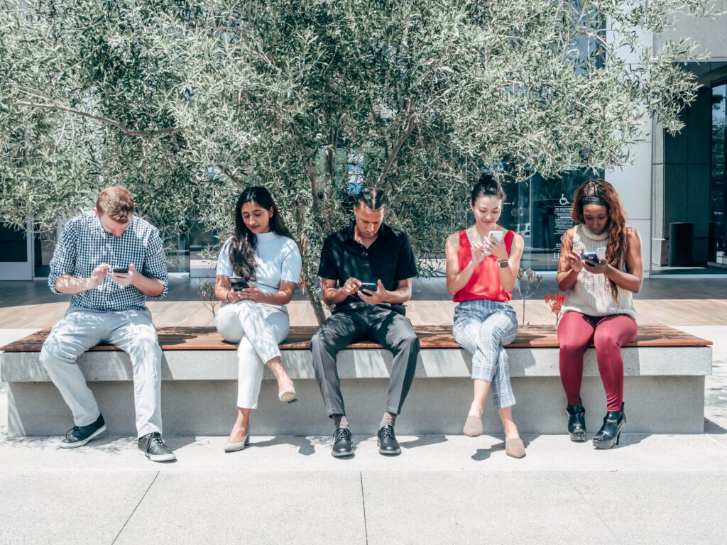 Vie numérique et convivialité en ligne