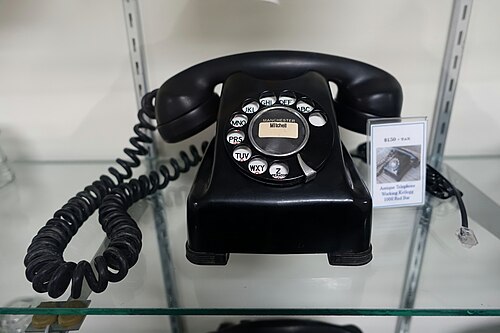 vieux téléphone